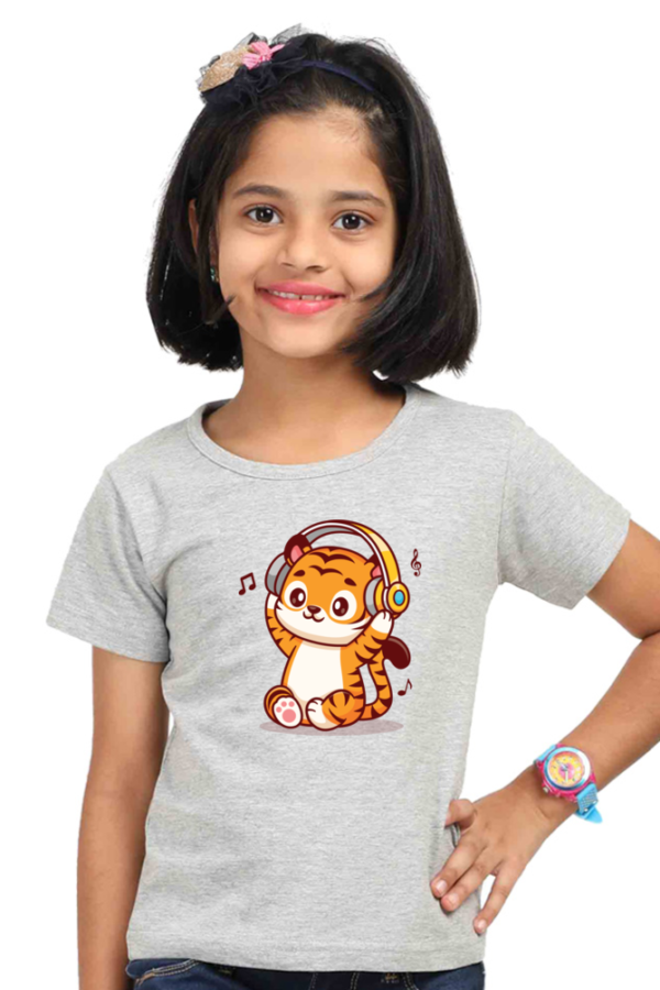 Round Neck Half Sleeve Tee (Baby Tiger with Headphone)