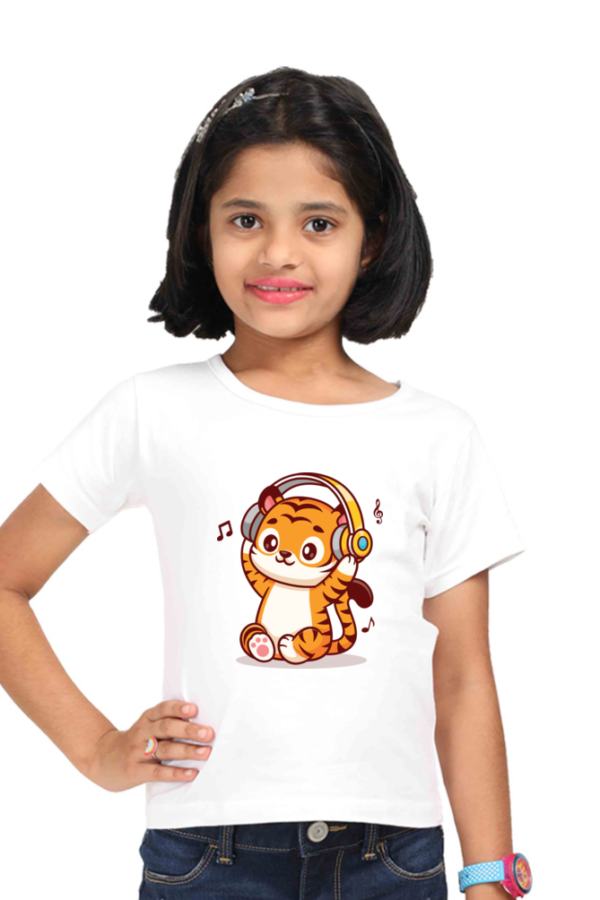 Round Neck Half Sleeve Tee (Baby Tiger with Headphone)