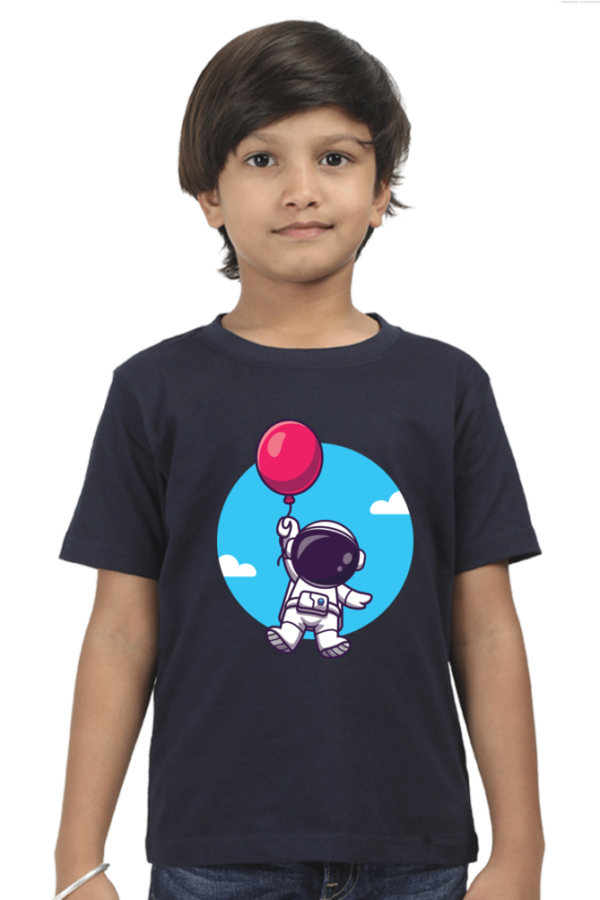 Round Neck Half Sleeve Tee (Astronaut with Baloon)